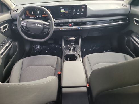 Used 2025 Kia K4 LXS image 14