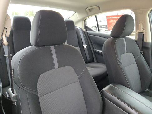 Certified 2025 Nissan Sentra SV image 30