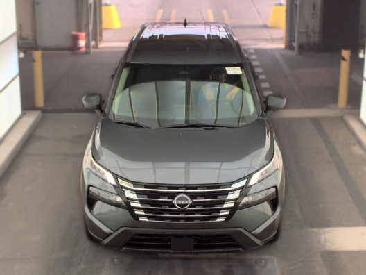 Used 2026 Nissan Rogue S FWD image 7