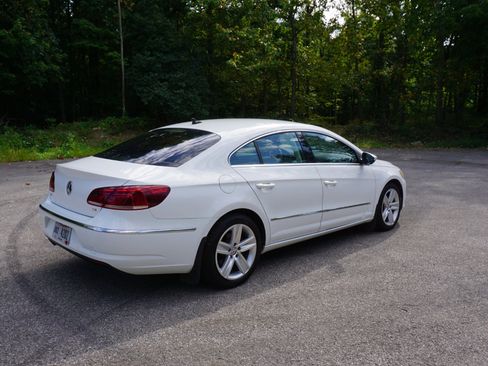 Used 2016 Volkswagen CC Sport image 5