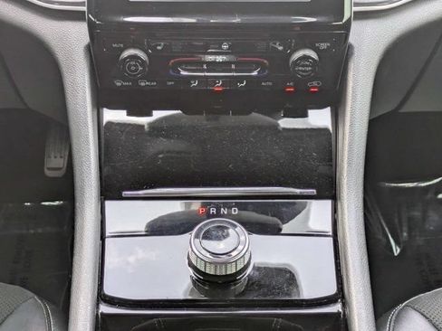 Used 2022 Jeep Grand Cherokee Altitude RWD image 20
