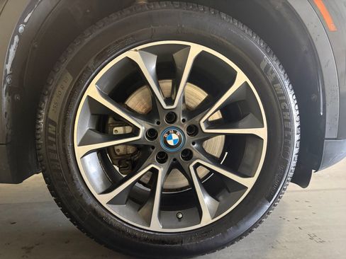 Used 2018 BMW X5 xDrive40e AWD/4WD image 4