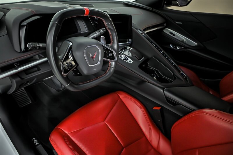 Used 2021 Chevrolet Corvette Stingray Coupe w/ 1LT RWD image 17