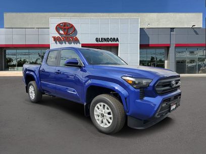 New 2025 Toyota Tacoma SR5