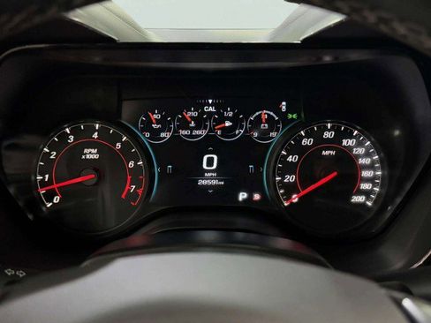 Used 2017 Chevrolet Camaro SS image 21