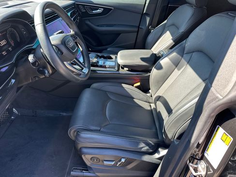 Used 2024 Audi Q8 Prestige AWD/4WD image 9