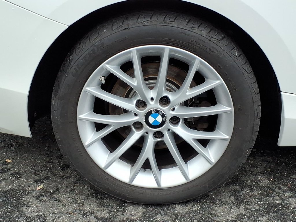 Used 2016 BMW 228i xDrive Convertible AWD/4WD image 7