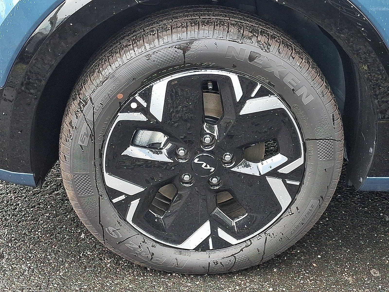New 2026 Kia Niro Wind w/ Wind Preserve Package FWD image 4