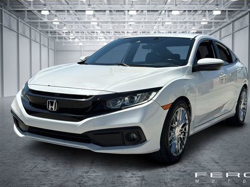 Used 2019 Honda Civic Sport image 1