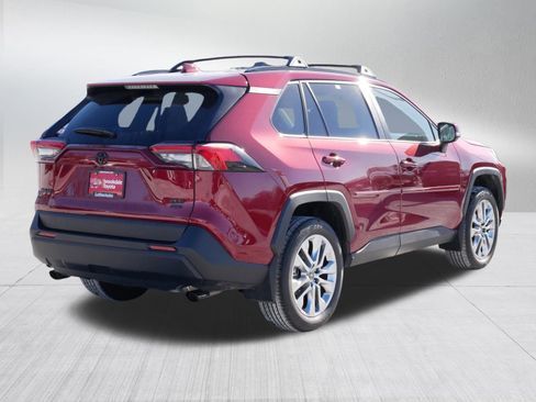 Certified 2025 Toyota RAV4 XLE Premium image 7