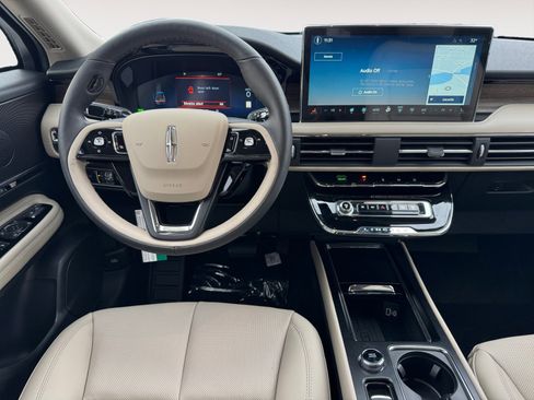 New 2026 Lincoln Corsair Grand Touring image 12