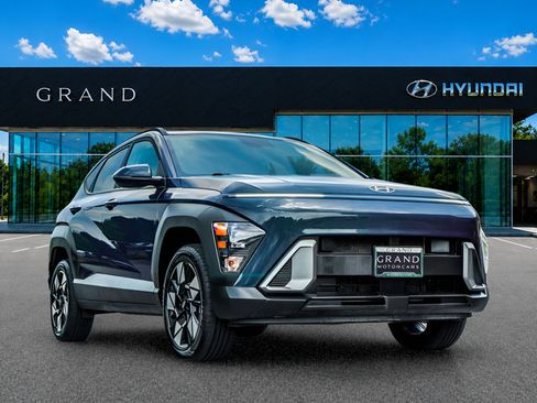 Used 2024 Hyundai Kona SEL AWD/4WD image 4