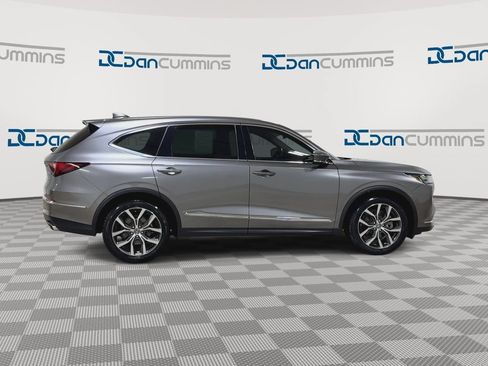 Used 2022 Acura MDX SH-AWD w/ Technology Package image 10