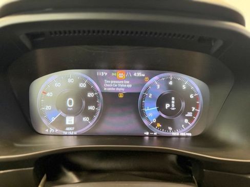 Used 2020 Volvo XC40 T5 Momentum AWD/4WD image 10