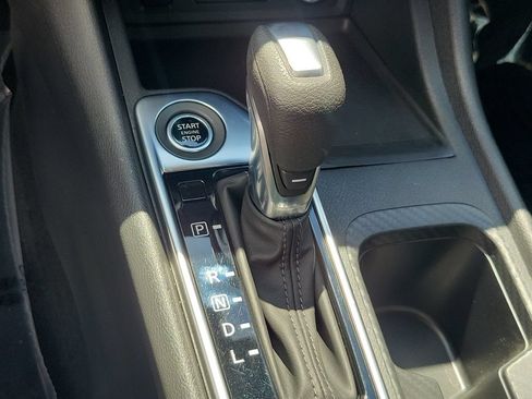 Used 2024 Nissan Sentra SV FWD image 36