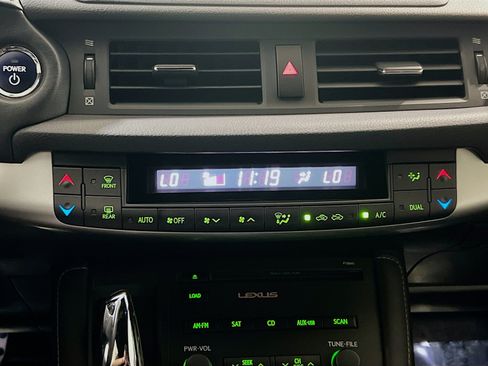 Used 2012 Lexus CT 200h Premium w/ Premium Audio Pkg (F Sport) FWD image 12