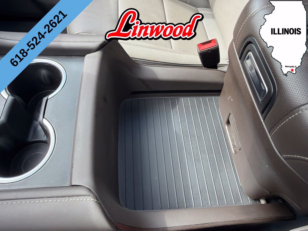 Used 2021 GMC Yukon SLT w/ SLT Premium Package AWD/4WD image 26