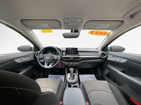 Used 2023 Kia Forte LXS FWD image 22