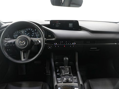 Used 2024 MAZDA MAZDA3 Hatchback w/Premium Plus Pkg image 16