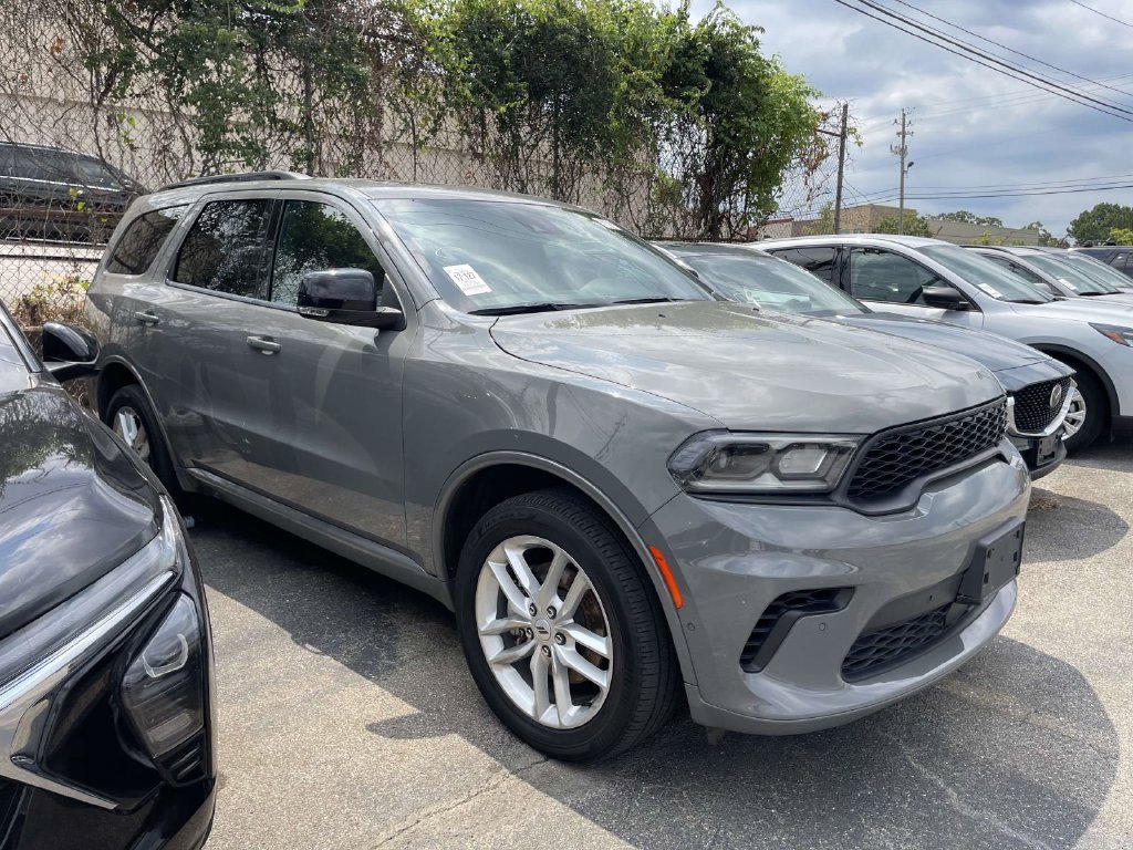Used 2025 Dodge Durango GT AWD/4WD image 1