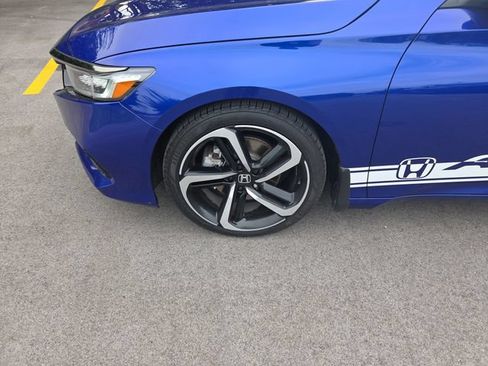 Used 2021 Honda Accord Sport Special Edition image 9