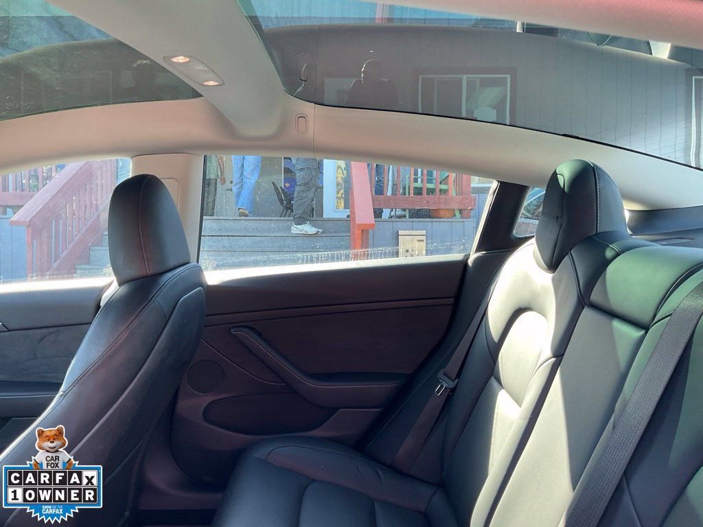 Used 2023 Tesla Model 3 Standard Range RWD image 31
