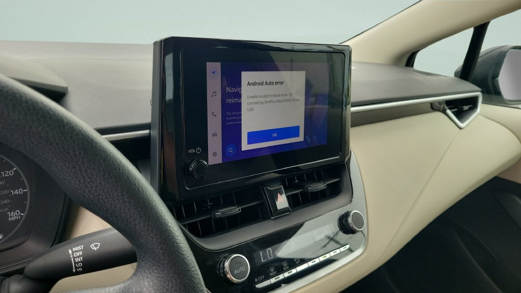 Used 2023 Toyota Corolla LE FWD image 15
