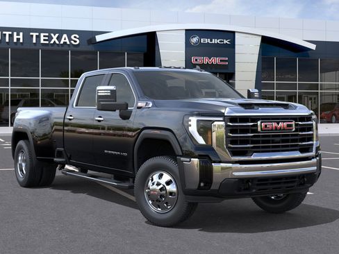 New 2026 GMC Sierra 3500 SLT image 7