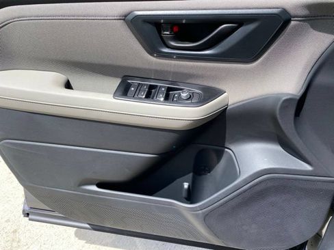 New 2026 Subaru Forester Premium AWD/4WD image 12