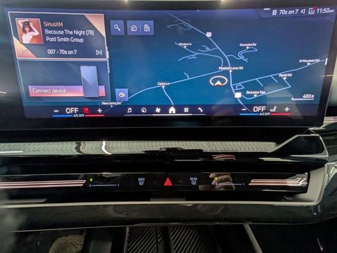 Certified 2025 BMW 530i xDrive w/ Premium Package image 21