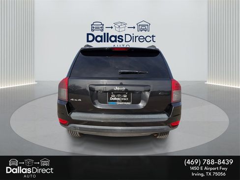 Used 2011 Jeep Compass 4WD image 7