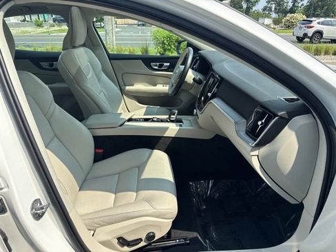 Used 2024 Volvo S60 B5 Core w/ Climate Package AWD/4WD image 15