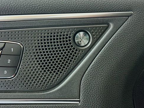 Used 2022 Ford Edge ST image 18