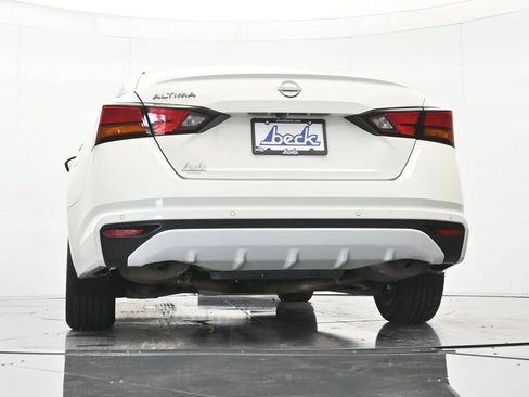 Certified 2025 Nissan Altima 2.5 SV FWD image 40