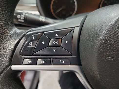 Used 2024 Nissan Altima 2.5 SV image 43