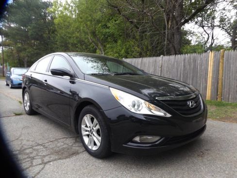 Used 2013 Hyundai Sonata GLS w/ Popular Equipment Pkg FWD image 9