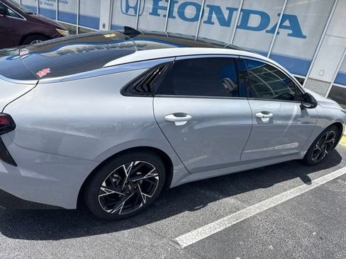 Used 2025 Kia K5 GT-Line w/ GT-Line Premium Package FWD image 3