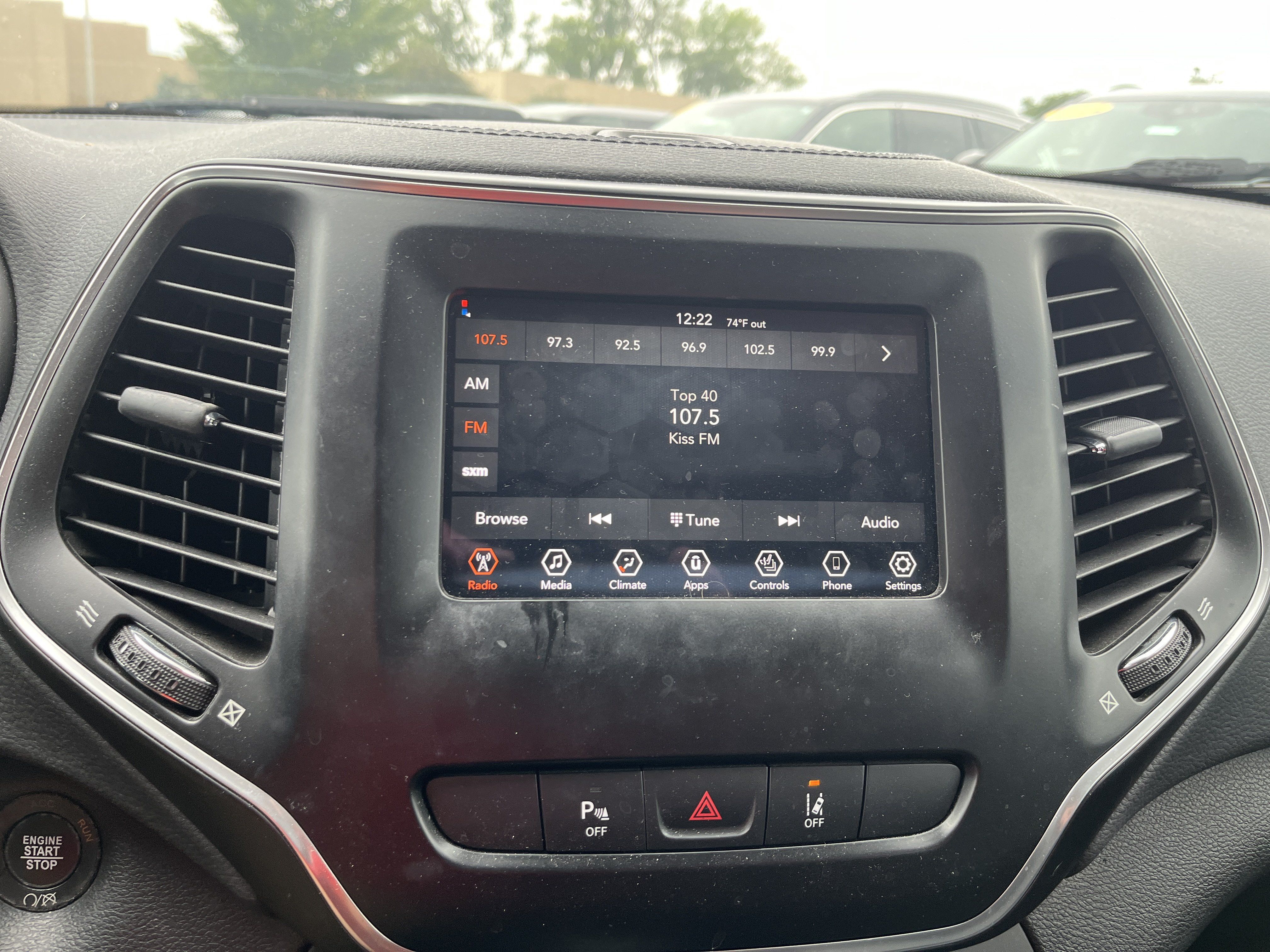 Used 2021 Jeep Cherokee Latitude Lux w/ Trailer Tow Group AWD/4WD image 28