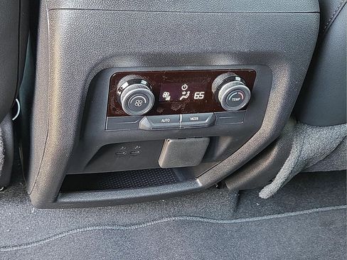New 2026 Buick Enclave Sport Touring w/ Power Package FWD image 12