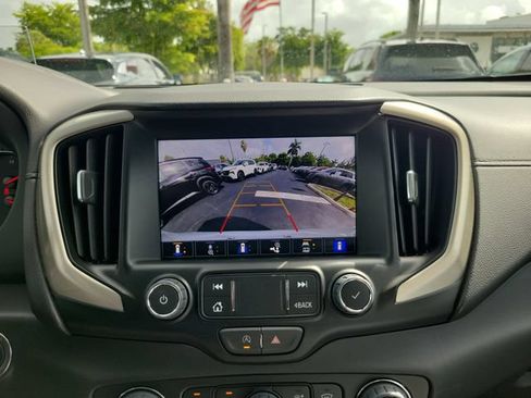 Used 2023 GMC Terrain Denali w/ Denali Premium Package AWD/4WD image 26