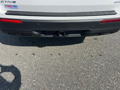 Certified 2025 Ford Explorer Active AWD/4WD image 24