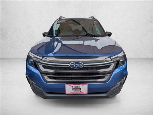Used 2026 Subaru Forester Premium AWD/4WD image 2