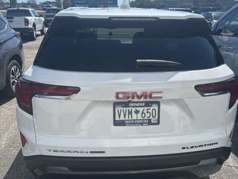 Used 2025 GMC Terrain Elevation image 6