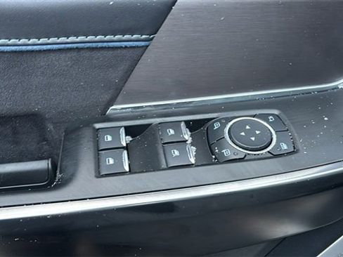 New 2025 Ford F150 Platinum w/ Equipment Group 702A High image 10