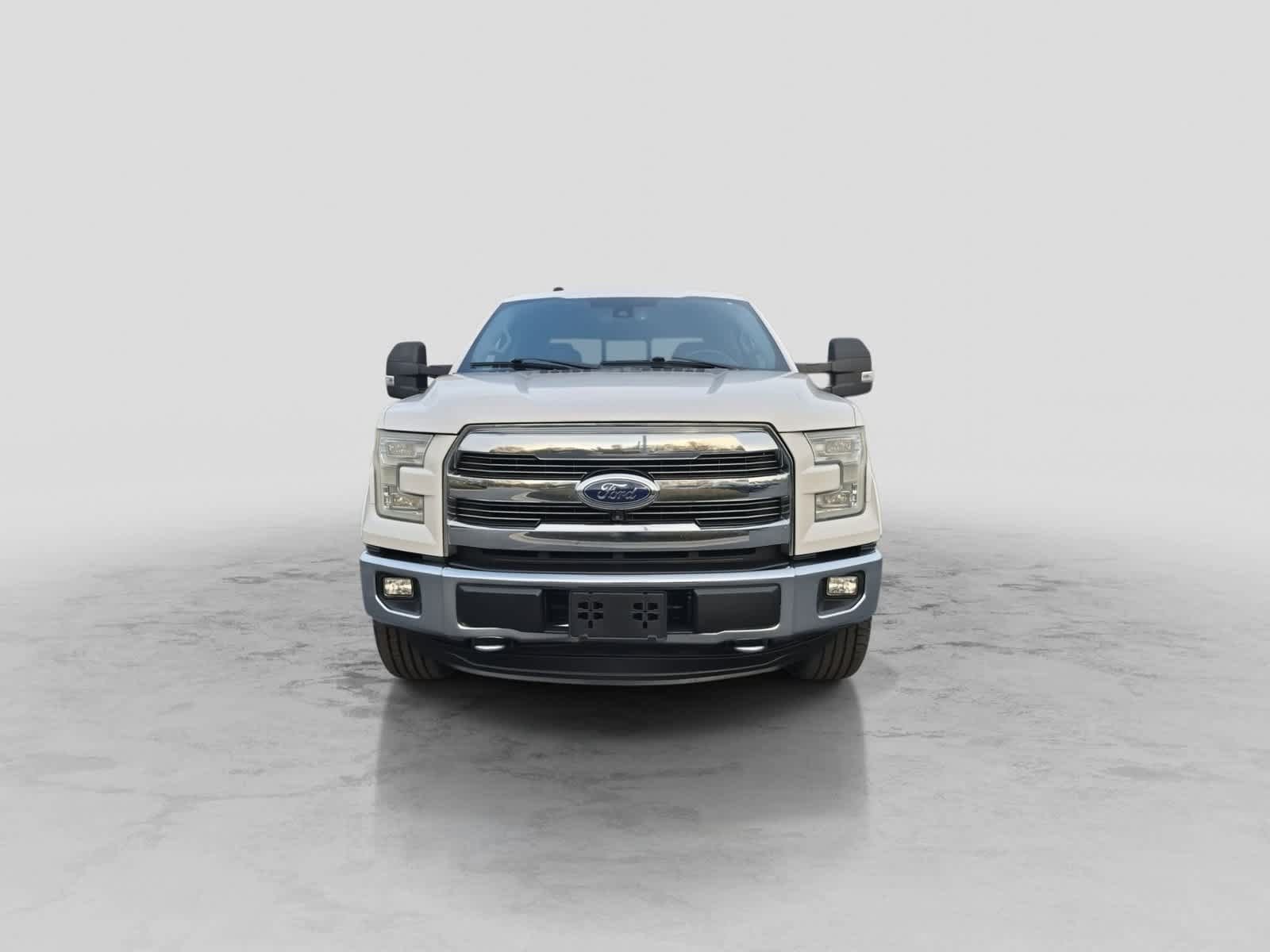 Used 2016 Ford F150 Lariat w/ Equipment Group 502A Luxury AWD/4WD image 3