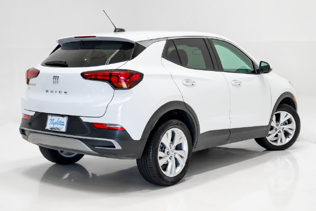 Used 2025 Buick Encore GX Preferred FWD image 33