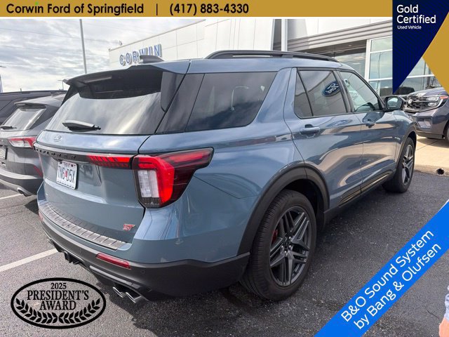 Used 2025 Ford Explorer ST w/ Sun And Sound Package AWD/4WD image 11