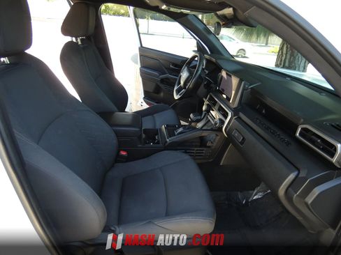 Used 2024 Toyota Tacoma SR RWD image 33