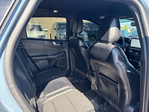 Used 2023 Ford Escape ST-Line w/ Tech Pack #1 AWD/4WD image 16