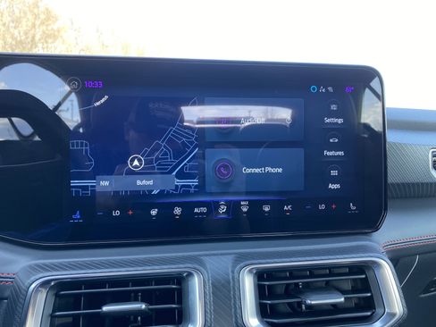 Used 2025 Ford Mustang GT Premium image 25